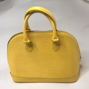 💕Cute yellow bag 💕